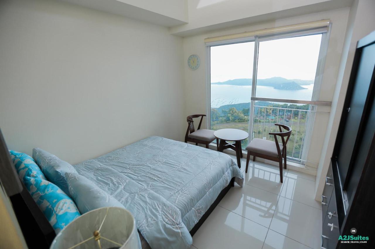 A2Jsuites Bedroom Taal View Luxury Smart Home Suite Near Skyranch Tagaytay City Exteriör bild